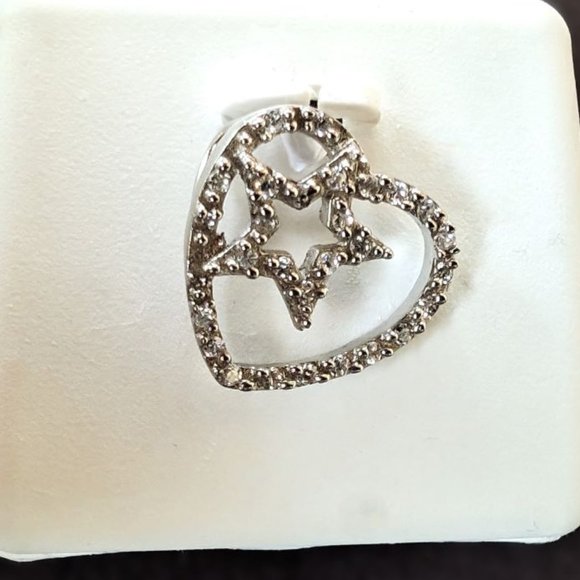 Beautiful Heart & Star Pendant .925 Sterling Silver Set With CZ's - Picture 2 of 4